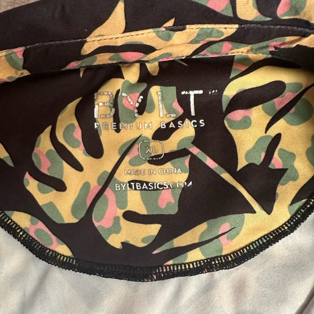 Men’s BYLT Tropical Leaf Polo - Picture 2 of 2